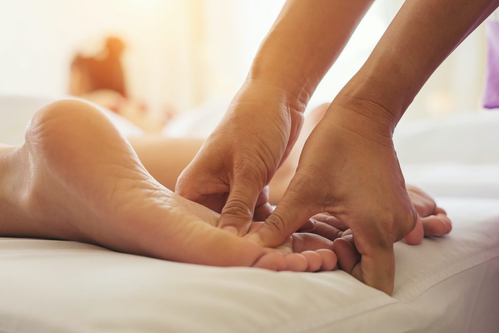 El zohor clinic Reflexology Therapy